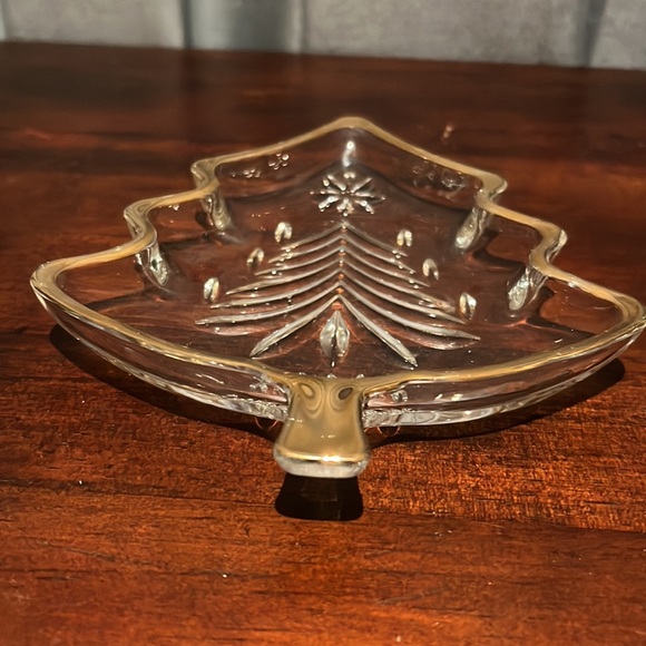 Mikasa 5 1/4" Christmas Tree Crystal Trinket Dish Nut Bowl Gold Trim Vintage - Picture 4 of 4